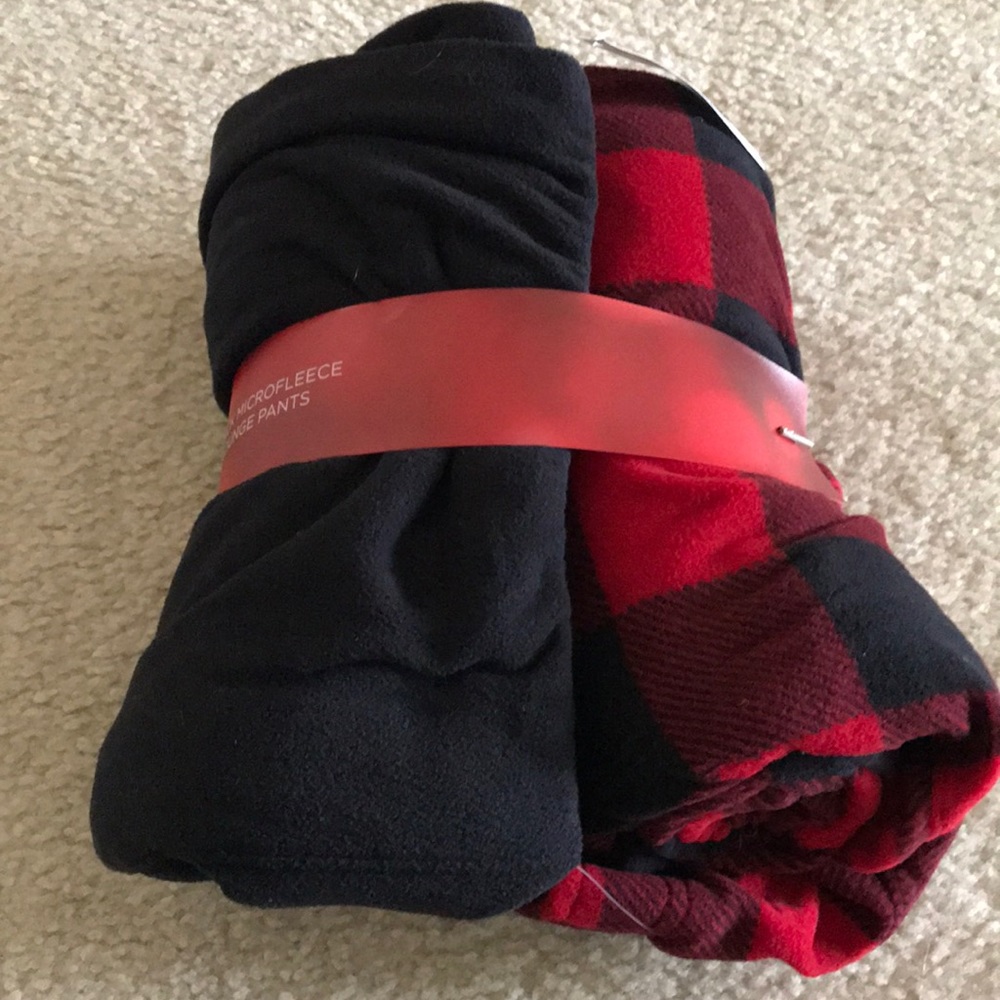 NWT men’s two pack lounge pants size Large